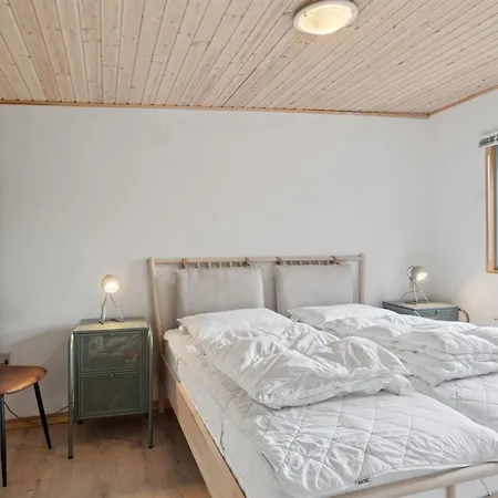 Keke - 2-5km From The Sea By Interhome